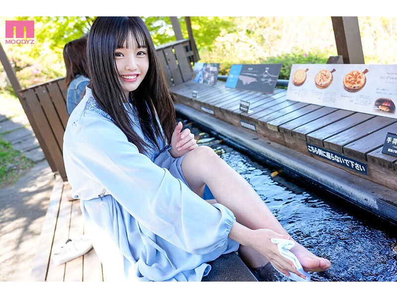 midv00496_汗だくマジパコ！スケベ丸出し温泉旅行 照れて濡れてチ〇ポ大好きガチイキ大・痙・攣 月雲よる